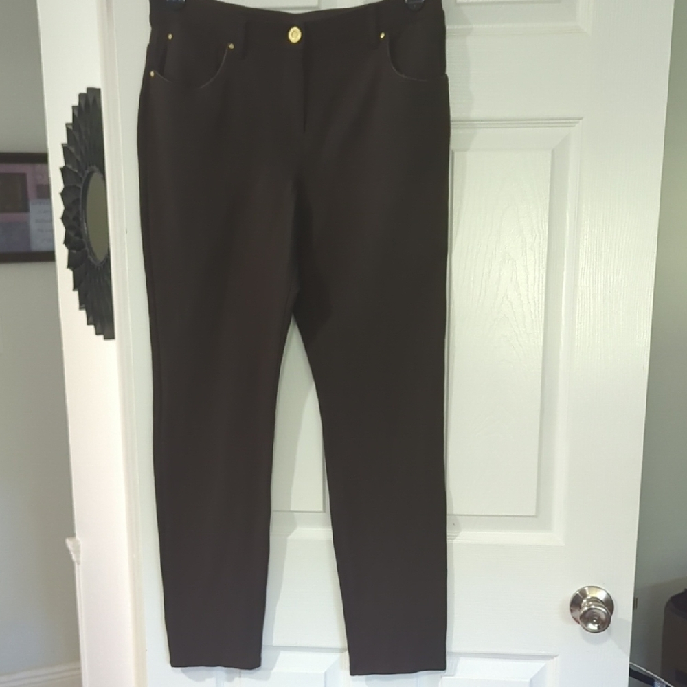 Chico's So Slimming Brown Getaway Slim Leg Pants Chicos 1 Short ~ Sz 8